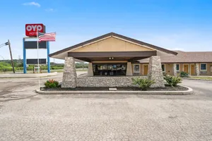 Image of River Valley Inn & Resort