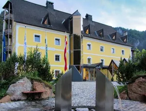 Image of Hotel Bergkristall