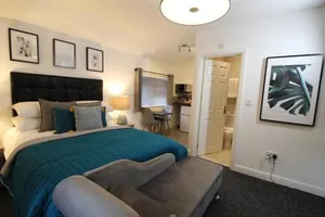 Image of Holcombe House