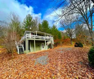 Image of Home in Newland