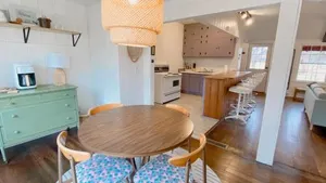 Image of Retro Ypsilanti Cottage Peloton & Vintage Vibes