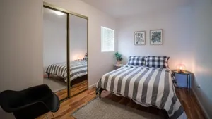 Image of Charming 2BR Casita in Front of Park
