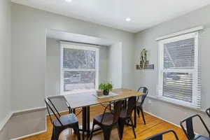 Image of 5 Mins Walk To Oldtown Monrovia Cozy 4 Br Home