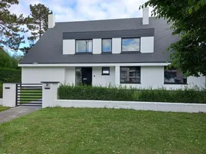 Image of The White Villa