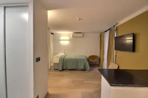 Image of PARISIAN HOME l MONTMARTRE