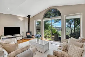 Image of The Avenue at Montville Cottage