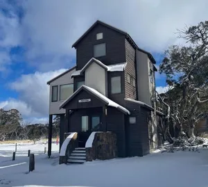 Image of Alpine Edge