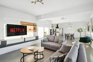 Image of Design-Apartment - Bochum Zentrum - 2 Balkons - 118m2 - Netflix