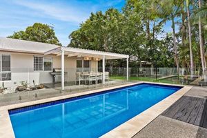 Image of Poolside Noosa Oasis Pet Friendly