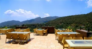 Image of Hotel whispering winds