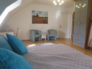 Image of Schoenbrunn Gardens Deluxe Apartment