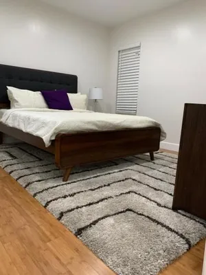 Image of Gated Contemporary 3 bedroom - 2 bathroom Home in South LA plus Parking