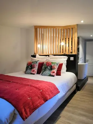 Image of 5 Chambres en Ville