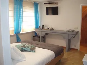 Image of B&B Pottebreker