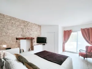 Image of L'Envolée Sauvage, a preserved natural setting, heated salt pool, air condition