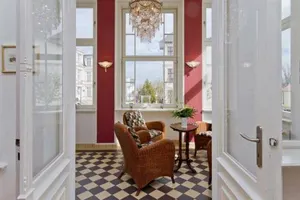 Image of Die Villa, App 1