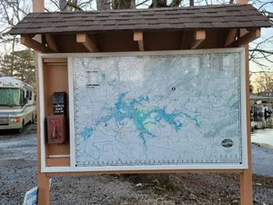 Image of Bay Springs Country Inn & Marina