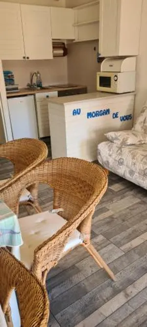 Image of Au Morgan De Vous