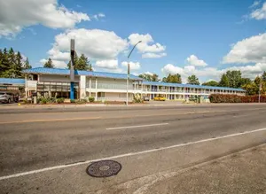 Image of Motel 6 East