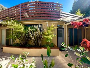 Image of Full Circle Apartments