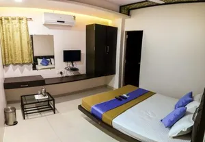 Image of Hotel City Crown, Kolhapur