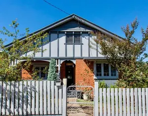 Image of Fitzroy House - Federation charm near town centre