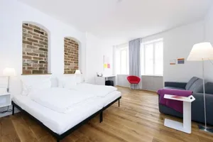 Image of einzigartig - Das kleine Hotel im Wasserviertel