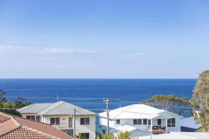 Image of 58 Lockhart Ave Unlock Mollymook's Heart