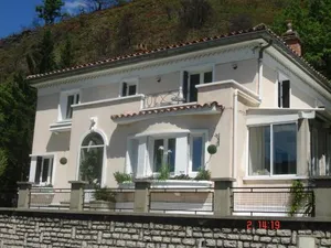 Image of La Maison Blanche Chambres D’hotes-B & B Quillan