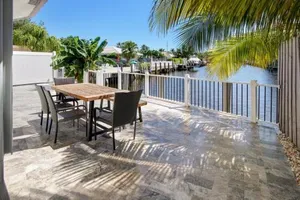 Image of The Waterman's Retreat Unit N