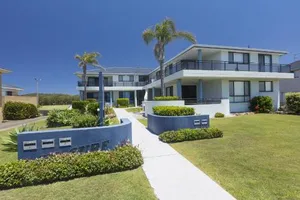 Image of Hi Surf Unit 3, 92 Head St, Forster