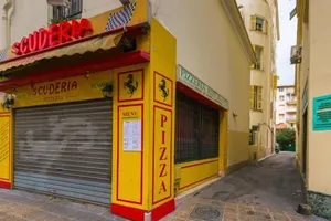 Image of AMAZING 1 bedroom LOFT in NICE city centre seafront
