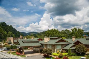 Image of Greystone Lodge on the River