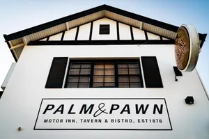 Image of Palm and Pawn Motor Inn