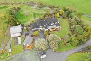 Image of Oak Lodge