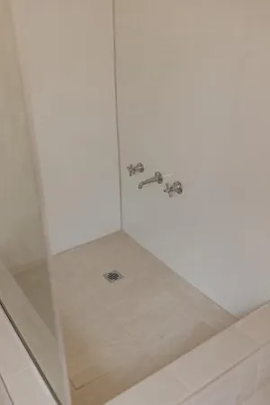 Image of Pet Friendly Family Home in Bluff Point