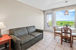 Image of Waikiki Oceanfront Inn