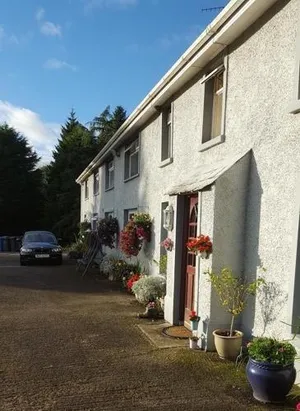 Image of Leafield House