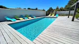 Image of Superbe villa entièrement rénovée avec piscine à proximité de la plage