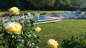 Image of La Cle des Champs