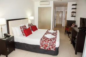Image of 6424 BEACH CLUB