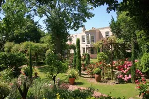 Image of Bed & Breakfast at Ocklynge Manor