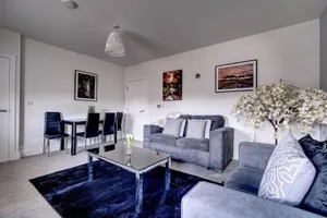 Image of St George Court, Spacious 2BR Apartments, City Centre, Self Check In, Parking, By DerBnB