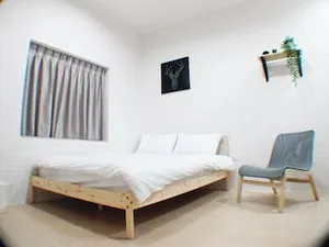 Image of Travelers Little House