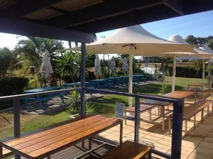 Image of Tannum Sands Hotel / Motel