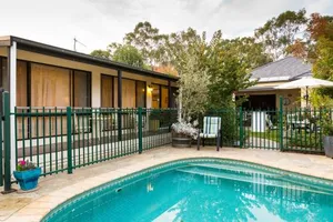 Image of Courtsidecottage Bed and Breakfast