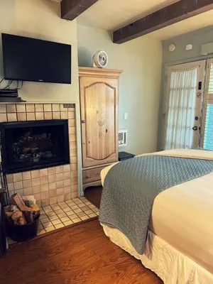 Image of Carmel Garden Inn