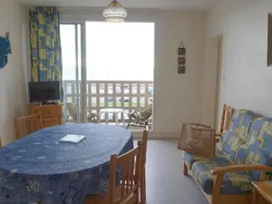 Image of Apartment Location vacances saint jean de monts situe entre casino et palais congres appartement face mer