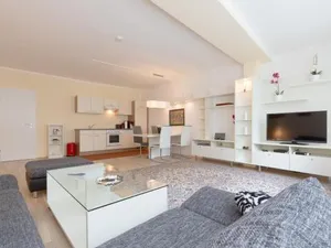Image of Apartment Oper