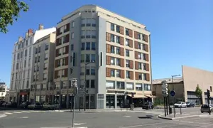 Image of Bed In City - Le Virgile
